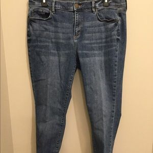 The Loft Jeans